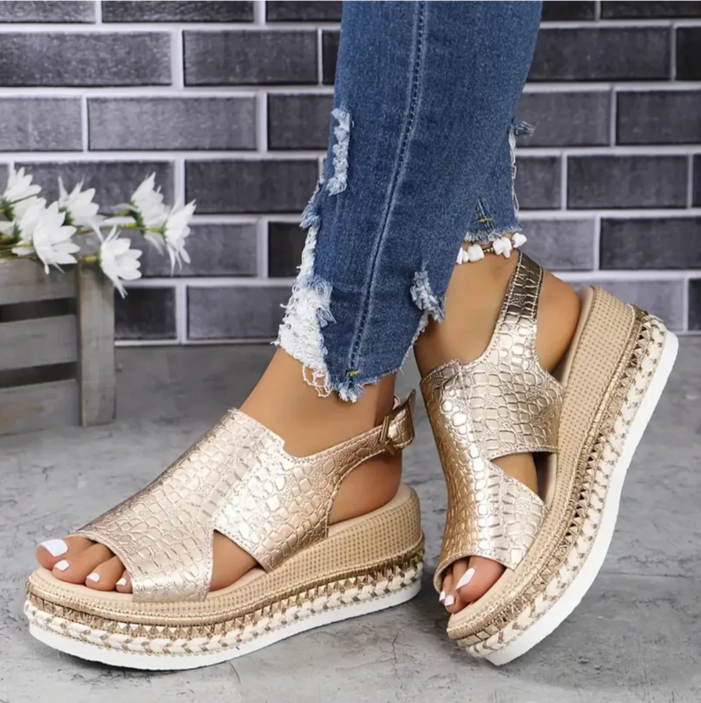 Alyssa - Orthopaedic sandals