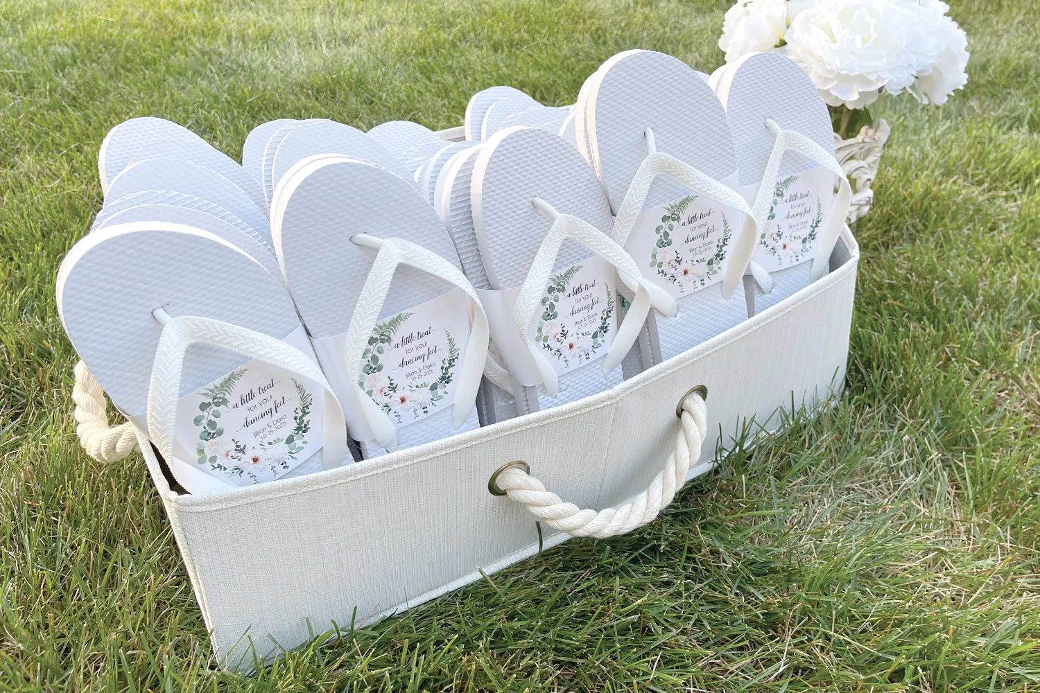 Ava Bulk Flip Flop Favor Bundle (40 Pairs)