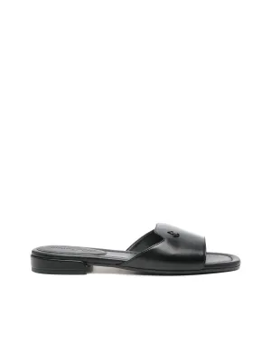 Chic Dina Flat Sandals