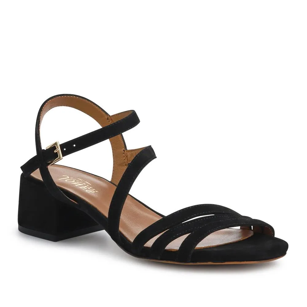 Ginette Wide-Fit Leather Sandals - GINETTEWIDE / 327 388