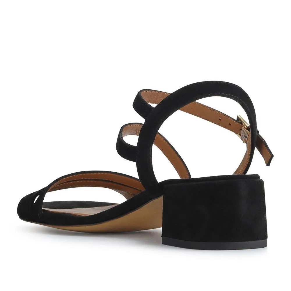 Ginette Wide-Fit Leather Sandals - GINETTEWIDE / 327 388
