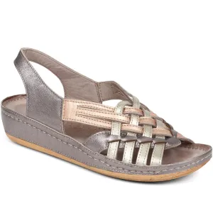 Soft Leather Slip-On Sandals - KARY39009 / 325 512