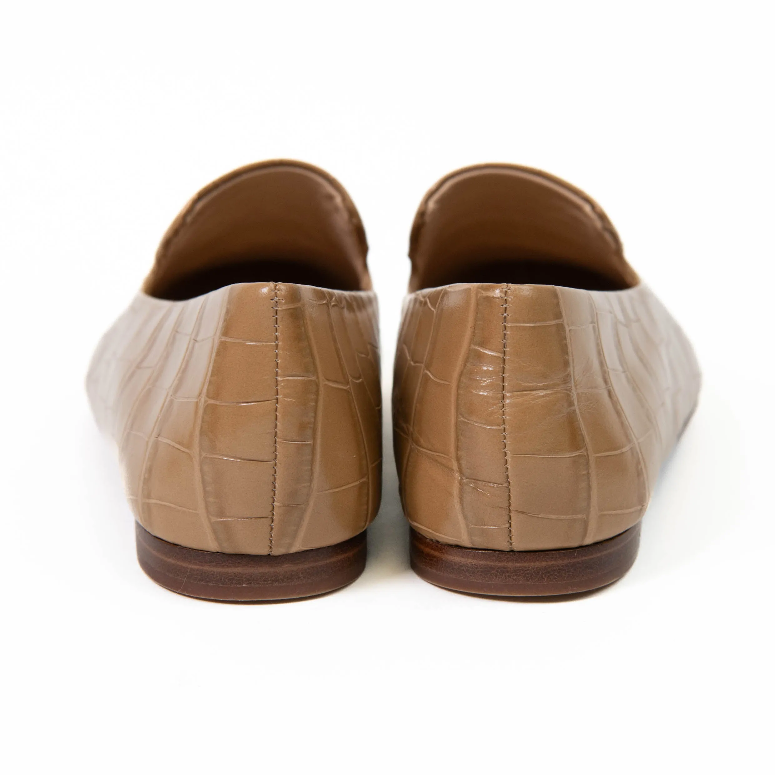 Veronica Beard Tan Leather Mock Croc Embossed Griffin Loafers Size 7
